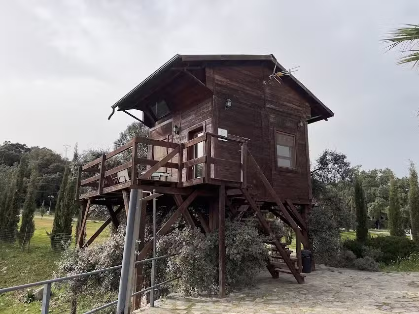 Caba&ntilde;a El Mirador