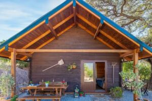 Caba&ntilde;a La Encina