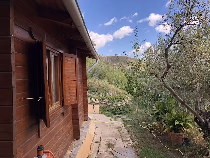 Caba&ntilde;a Mulhac&eacute;n