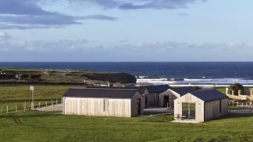 Caba&ntilde;as Cami&ntilde;o Do Mar