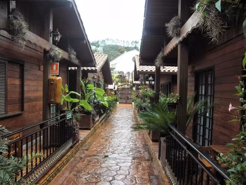 Caba&ntilde;as Valle Verde