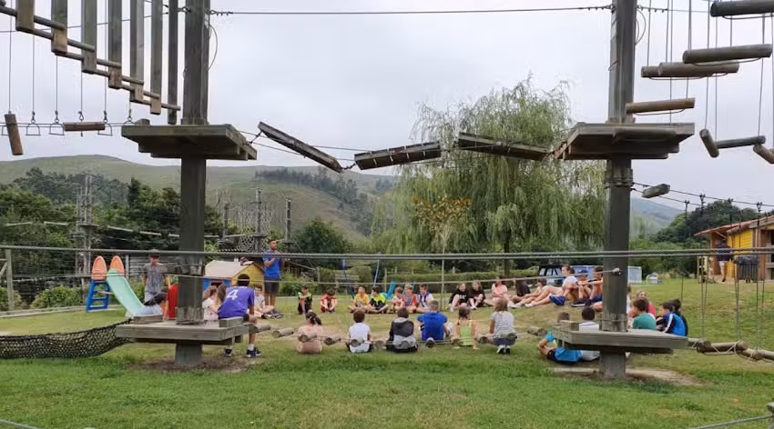 CABUERNIAVENTURA &ndash; Campamento de verano multiaventura en Cantabria