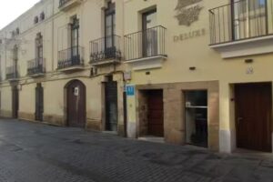 C&aacute;ceres Deluxe