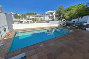 Cadaqu&eacute;s Masnou Apartaments