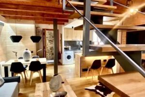 CAL DOM&Egrave;NEC &ndash; Apartamento d&uacute;plex con encanto en los Pirineos &ndash; Rialp (Pallars Sobir&agrave;).