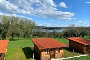 Campamento Tur&iacute;stico Brando&ntilde;as (Casa rural, Bungalows, Parking de Caravanas y Camping )