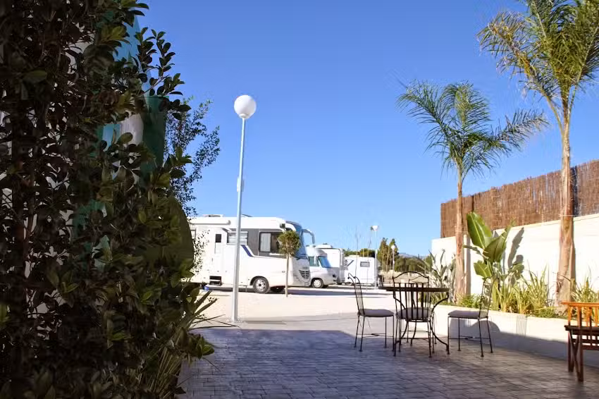 Camper &Aacute;rea Campello Beach