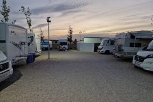 Camper Area Madrid (Antes Area Las Cigue&ntilde;as)