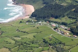 Camping Arenal de Moris