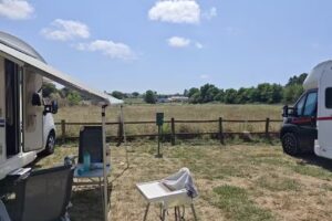 Camping Ba&ntilde;ugues-Goz&oacute;n