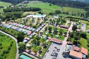 Camping & Bungalows Leagi