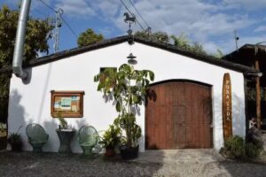 Camping Cortijo San Miguel (Nerja) &ndash; Aula De Naturaleza