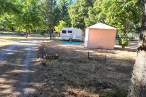 Camping De Bo&ntilde;ar Y Area De Autocaravanas