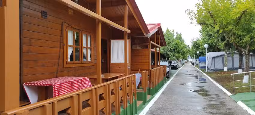 Camping El Ed&eacute;n