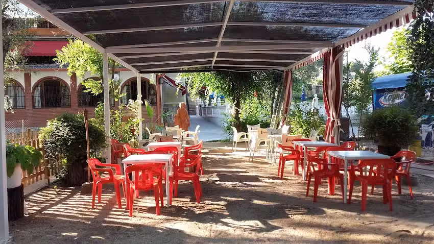 Camping El Para&iacute;so