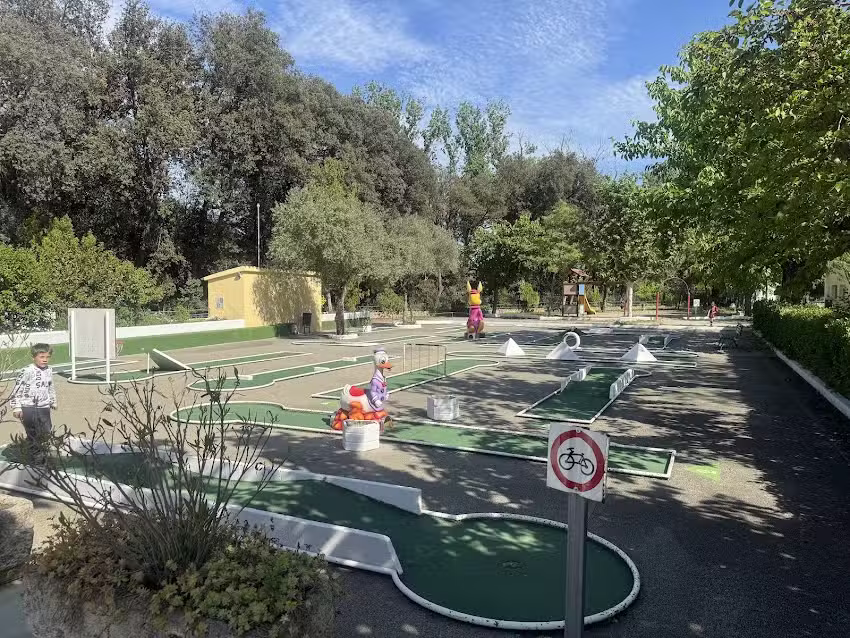 Camping Esponell&agrave;