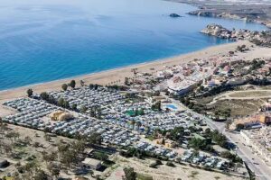 Camping Playa de Mazarr&oacute;n