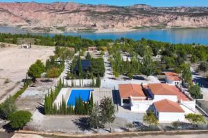 Camping Rural La Caba&ntilde;uela