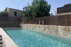 CAN FONT &ndash; HOLIDAY RENTAL