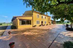 Can Guin&oacute; Casa Rural