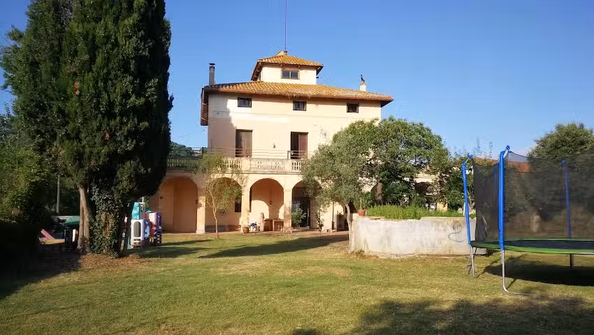 Can Rabassa, casa de colonias