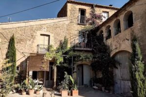 Can Tando, antiguo pajar de piedra