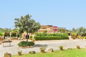 Can Trobat &ndash; Holiday Home
