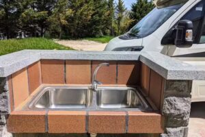 Caravaning y &Aacute;rea de Autocaravanas de GUARDO