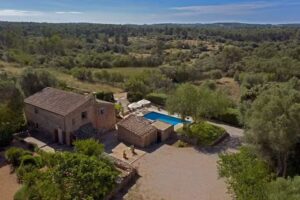 Cas Julians &ndash; The Old Cottage