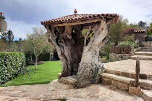 Casa Alburi&ntilde;as