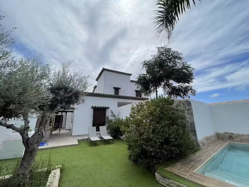 Casa Ananda y Rengue