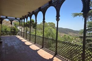 CASA BANDERAS & SPA LUXURY & ENTRADAS CAMINITO DEL REY (SUJETO A DISPONIBILIDAD)