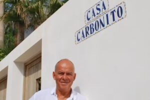 Casa Carbonito