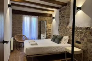 Casa Castillo de Mora