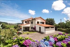 CASA CIMA Alojamiento vivienda vacacional en Ribadesella