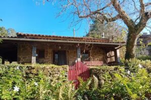 Casa Costiña + Casita da Forxa