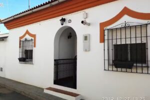 Casa Cueva Lopera
