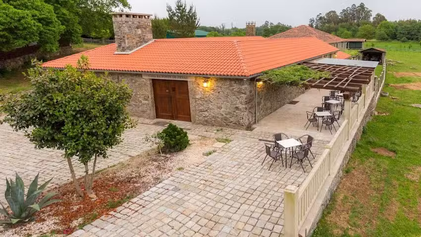Casa da Ponte de Penas