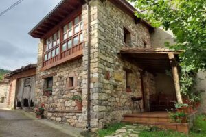 Casa de Aldea &laquo;El Sot&aacute;mbanu&raquo;