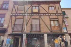 Casa de Hu&eacute;spedes Vecinodecerbantes