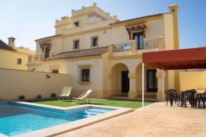 Casa de la Jara10 (no hotel)