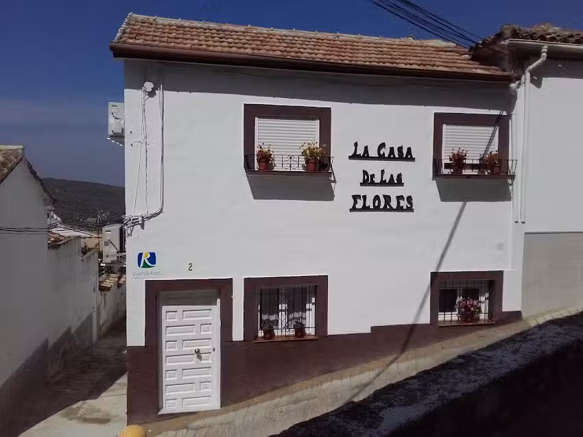 Casa de las Flores Cazorla. Casita rural con encanto situada en el casco antiguo de Cazorla.