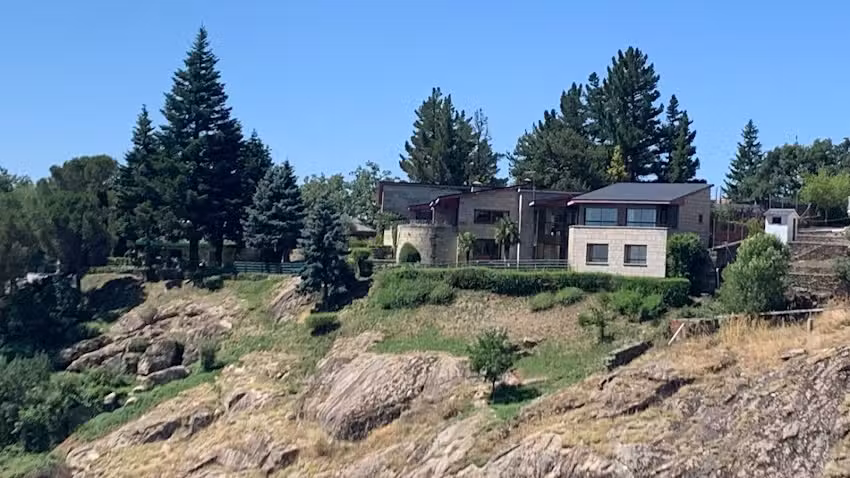 Casa de retiro Religiosas del Sagrado Coraz&oacute;n Miraflores de la Sierra