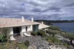 Casa del Capit&aacute;n