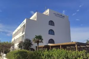 CASA DEL MAR ROSES SL