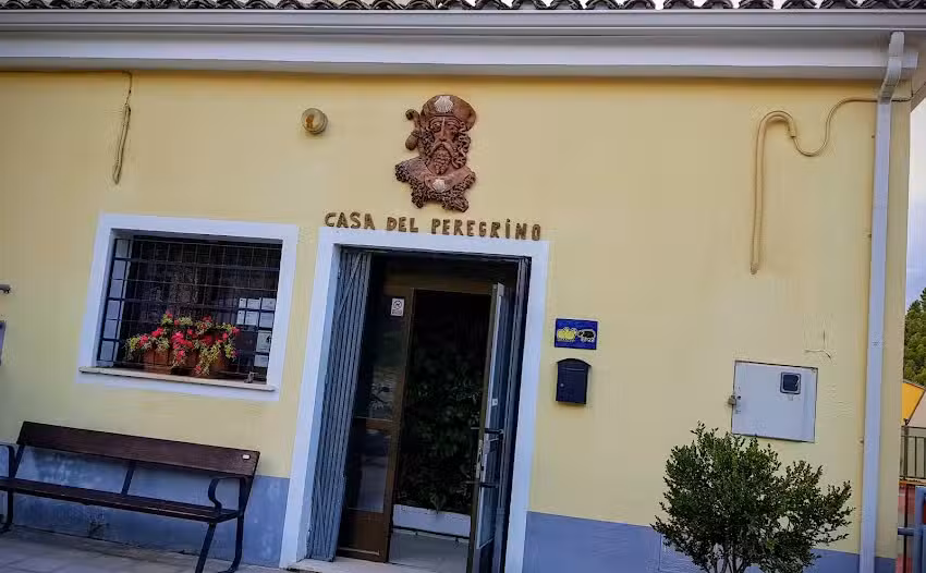 Casa del Peregrino solo Camino de Santiago