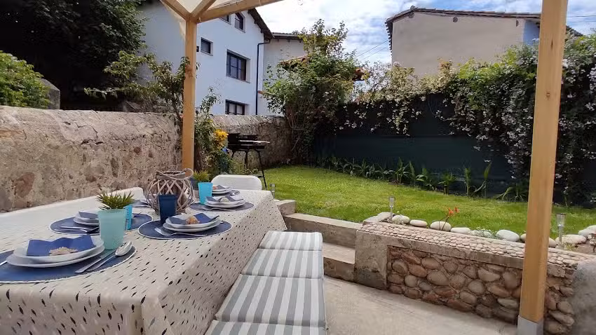 Casa Dolf&iacute;n &ndash; Casa Rural