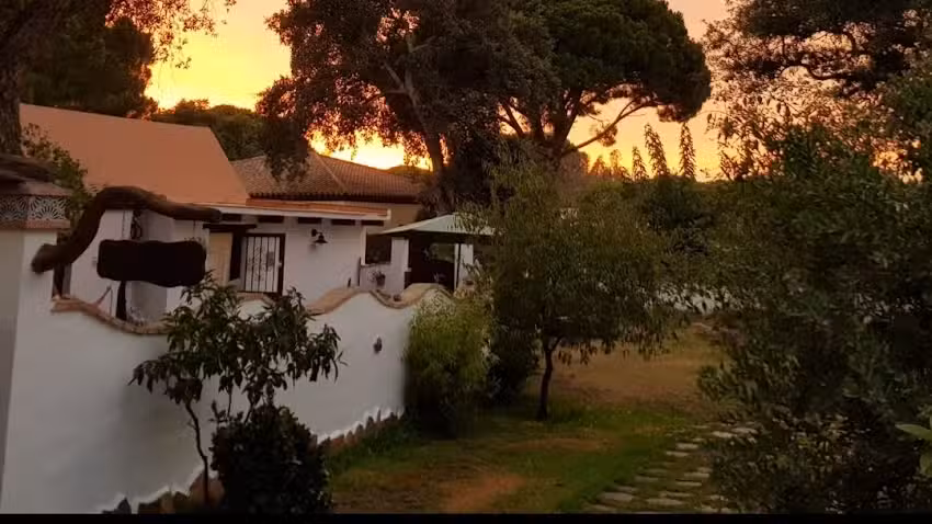 Casa entre almadrabas