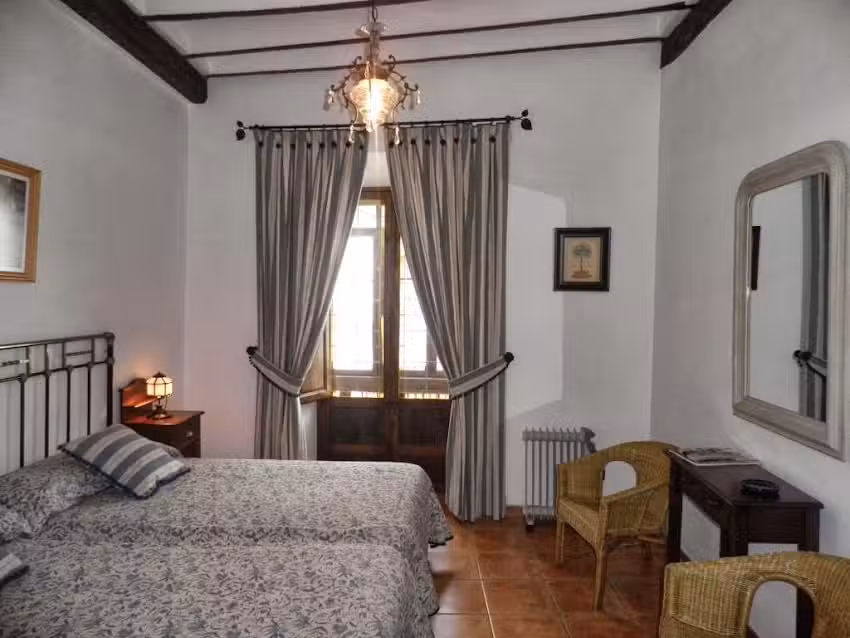 Casa Finas Hierbas de &Uacute;beda