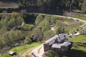 Casa Grande da Ferrer&iacute;a de Rugando